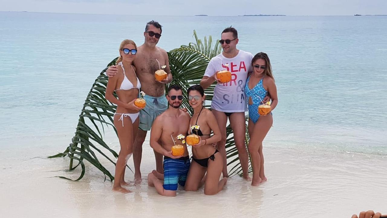 Batuta Maldives Fourson Hotel Тулусдоо Екстериор снимка